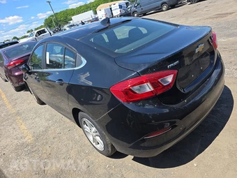 2017 Chevrolet Cruze LT Sedan 1SD - miniatura 6