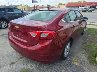 2017 Chevrolet Cruze LT Sedan 1SD - miniatura 3