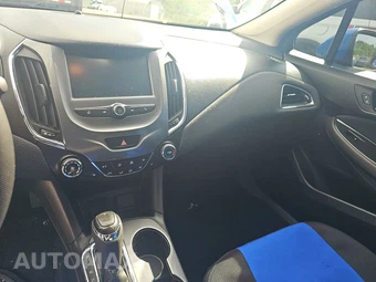2017 Chevrolet Cruze LT Sedan 1SD - miniatura 11