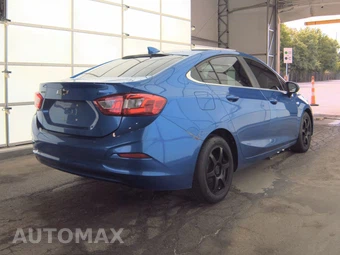 2017 Chevrolet Cruze LT Sedan 1SD - miniatura 4