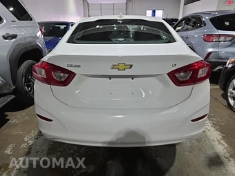2017 Chevrolet Cruze LT Sedan 1SD - miniatura 5