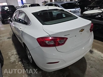 2017 Chevrolet Cruze LT Sedan 1SD - miniatura 6