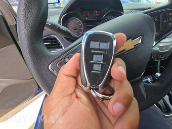 2017 Chevrolet Cruze LT Sedan 1SD - miniatura 8
