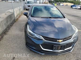 2017 Chevrolet Cruze LT Sedan 1SD - miniatura 2