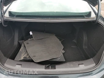 2017 Chevrolet Cruze LT Sedan 1SD - miniatura 16