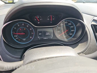 2017 Chevrolet Cruze LT Sedan 1SD - miniatura 12