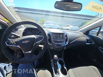 2017 Chevrolet Cruze LT Sedan 1SD - miniatura 11