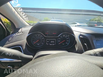 2017 Chevrolet Cruze LT Sedan 1SD - miniatura 12