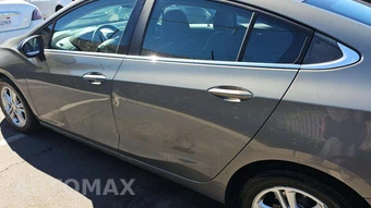 2017 Chevrolet Cruze LT Sedan 1SD - miniatura 25