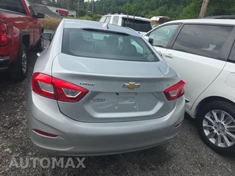 2017 Chevrolet Cruze LT Sedan 1SD - miniatura 5
