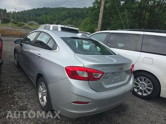 2017 Chevrolet Cruze LT Sedan 1SD - miniatura 6