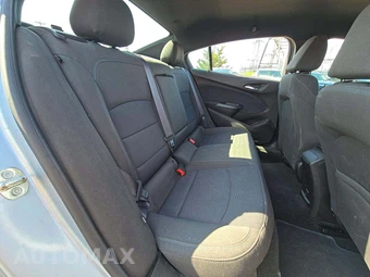 2017 Chevrolet Cruze LT Sedan 1SD - miniatura 16