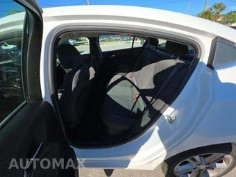 2017 Chevrolet Cruze LT Sedan 1SD - miniatura 14