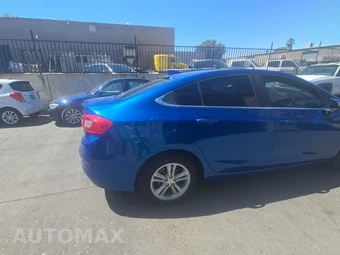 2017 Chevrolet Cruze LT Sedan 1SD - miniatura 5