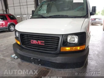 2017 Chevrolet Express 2500 Cargo Van 1WT 135.0" WB - miniatura 13