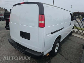 2017 Chevrolet Express 2500 Cargo Van 1WT 135.0" WB - miniatura 3