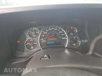 2017 Chevrolet Express 2500 Cargo Van 1WT 135.0" WB - miniatura 9