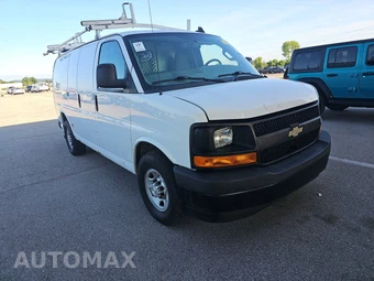 2017 Chevrolet Express 2500 Cargo Van 1WT 135.0" WB – miniatura 3