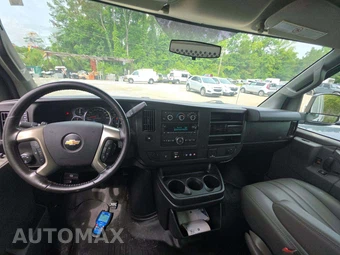 2017 Chevrolet Express 2500 Cargo Van 1WT 135.0" WB - miniatura 10