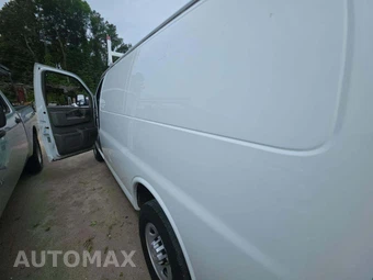 2017 Chevrolet Express 2500 Cargo Van 1WT 135.0" WB - miniatura 13