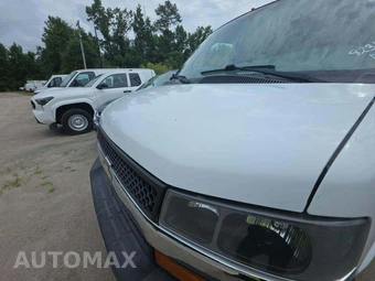 2017 Chevrolet Express 2500 Cargo Van 1WT 135.0" WB - miniatura 22