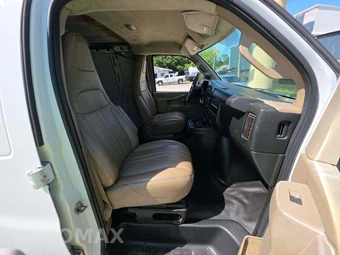 2017 Chevrolet Express 2500 Cargo Van 1WT 135.0" WB - miniatura 14