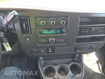 2017 Chevrolet Express 2500 Cargo Van 1WT 135.0" WB - miniatura 7