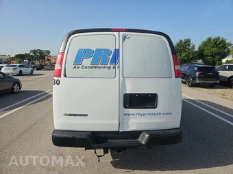 2017 Chevrolet Express 2500 Cargo Van 1WT 135.0" WB – miniatura 5