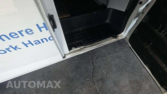 2017 Chevrolet Express 2500 Cargo Van 1WT 135.0" WB – miniatura 54