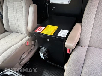 2017 Chevrolet Express 2500 Cargo Van 1WT 135.0" WB - miniatura 35