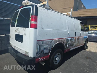 2017 Chevrolet Express 2500 Cargo Van 1WT 135.0" WB - miniatura 4