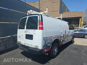 2017 Chevrolet Express 2500 Cargo Van 1WT 135.0" WB - miniatura 5