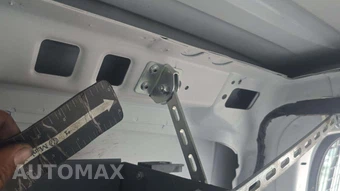 2017 Chevrolet Express 2500 Cargo Van 1WT 135.0" WB – miniatura 46