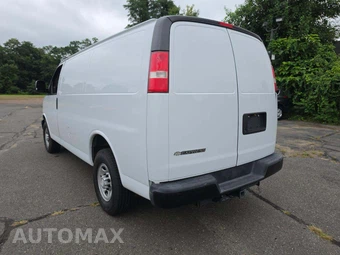 2017 Chevrolet Express 2500 Cargo Van 1WT 135.0" WB - miniatura 2