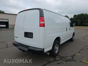 2017 Chevrolet Express 2500 Cargo Van 1WT 135.0" WB - miniatura 3