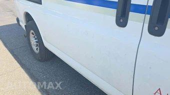 2017 Chevrolet Express 2500 Cargo Van 1WT 135.0" WB – miniatura 29