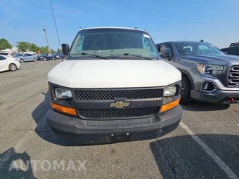 2017 Chevrolet Express 2500 Cargo Van 1WT 135.0" WB - miniatura 2