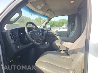 2017 Chevrolet Express 2500 Cargo Van 1WT 135.0" WB - miniatura 7