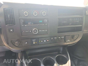 2017 Chevrolet Express 2500 Cargo Van 1WT 135.0" WB – miniatura 7