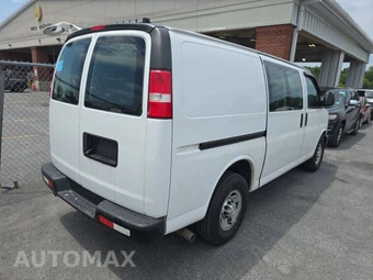 2017 Chevrolet Express 2500 Cargo Van 1WT 135.0" WB - miniatura 4