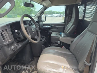 2017 Chevrolet Express 2500 Cargo Van 1WT 135.0" WB - miniatura 7