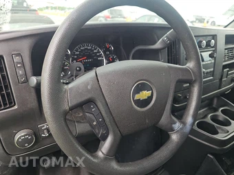2017 Chevrolet Express 2500 Cargo Van 1WT 135.0" WB – miniatura 10