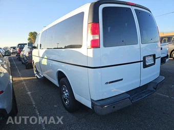 2017 Chevrolet Express 2500 Passenger Van LT 1LT 135.0" WB - miniatura 6