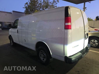 2017 Chevrolet Express 3500 Cargo Van 1WT 135.0" WB - miniatura 6