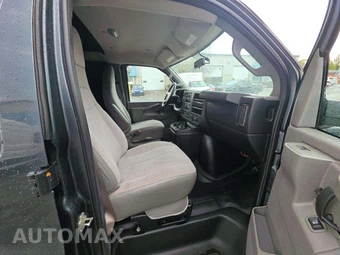 2017 Chevrolet Express 3500 Cargo Van 1WT 155.0" WB - miniatura 14