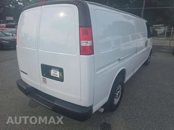 2017 Chevrolet Express 3500 Cargo Van 1WT 155.0" WB – miniatura 3