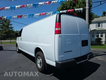 2017 Chevrolet Express 3500 Cargo Van 1WT 155.0" WB - miniatura 2