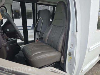 2017 Chevrolet Express 3500 Cutaway 1WT - miniatura 6
