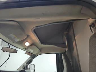 2017 Chevrolet Express 3500 Cutaway 1WT - miniatura 18