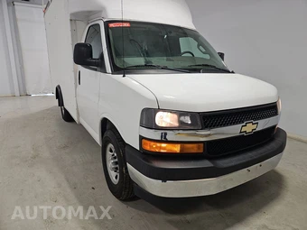 2017 Chevrolet Express 3500 Cutaway 1WT - miniatura 3